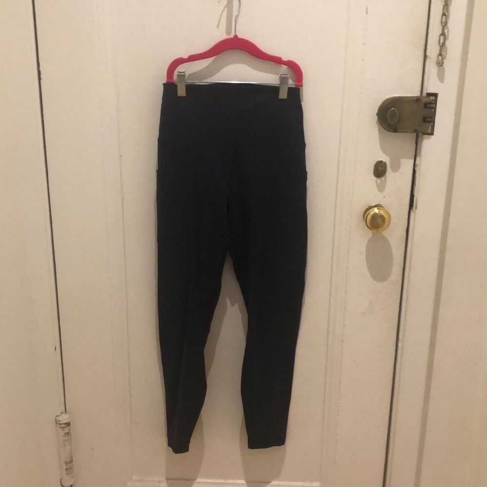 90 Degree By Reflex women’s leggings in navy. Size medium